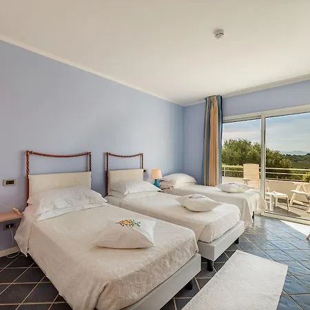 Hotel Luna Lughente 4*